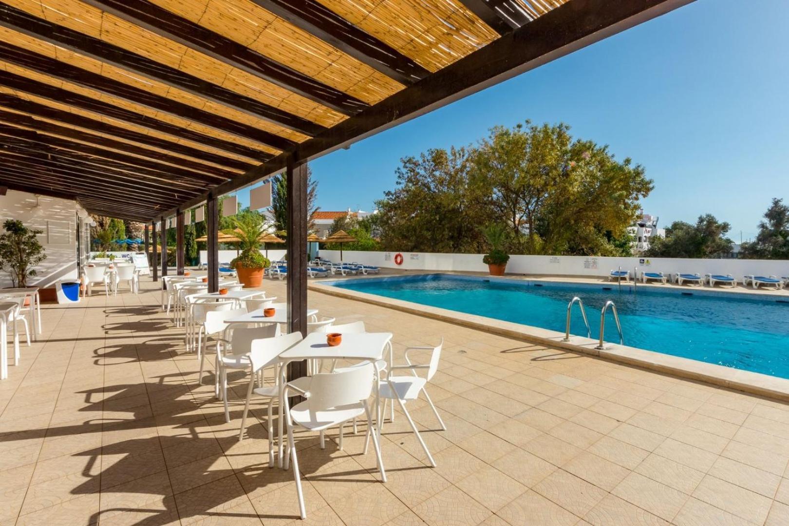 The Albufeira Concierge - Pool & Sunset Balconies Appartement Buitenkant foto
